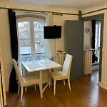 Proche Champs Elysee 8e Apartamento