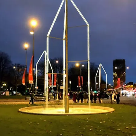 Proche Champs Elysee 8e Daire